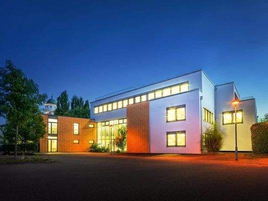 Nachtansicht (Front)