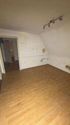 Leere Dachgeschosswohnung