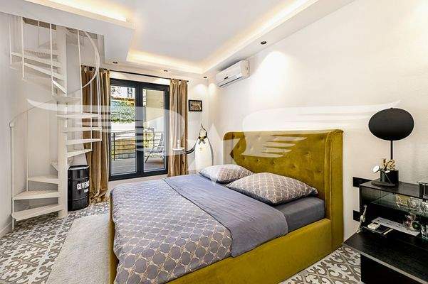 Master-Suite mit Terrasse