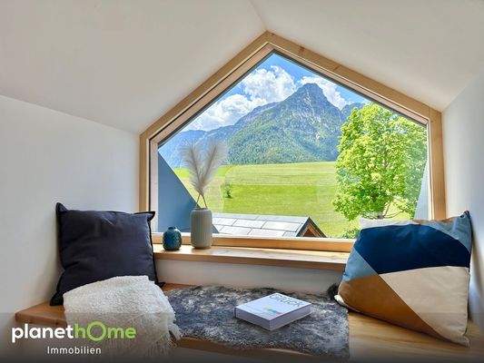 Leseecke mit Bergblick