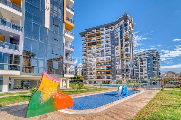 Sea View Apartments in Central Mahmutlar, Alanya