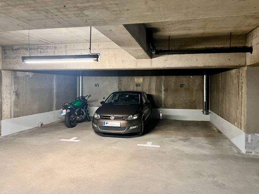 Tiefgaragenstellplatz