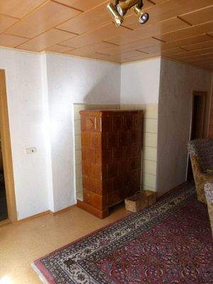 kachelofen im wohnzimmer