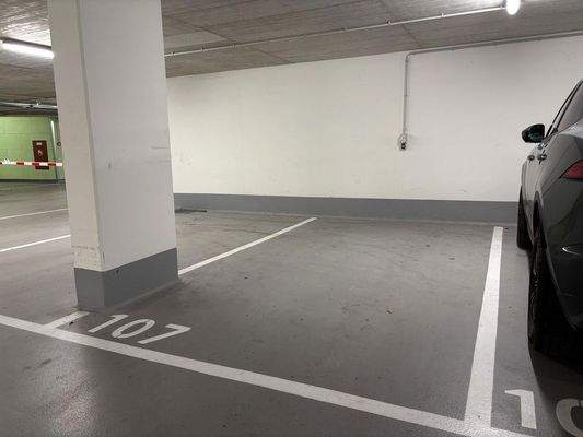 Tiefgaragenstellplatz 