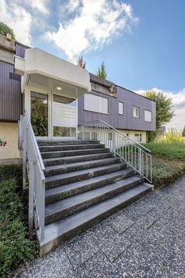 Gepflegter Hauszugang