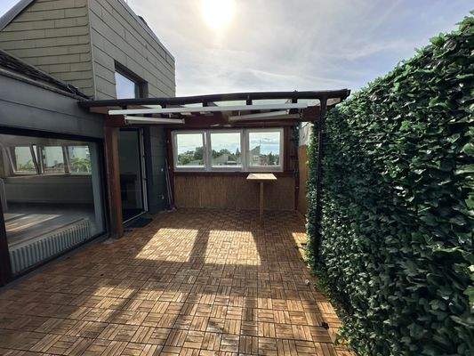 Loggia mit Überdachung.JPG