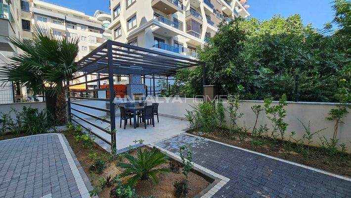 Apartments in Project with Rich Features in Mahmutlar Alanya