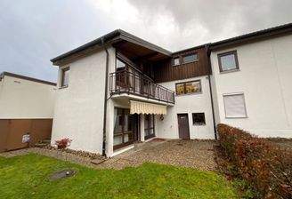 Haus Rückseite Terr und Balkon