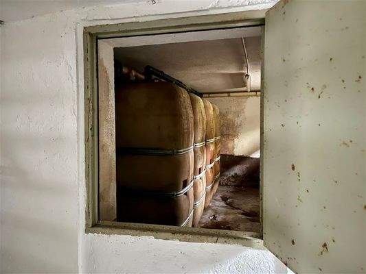 Lagerraum für Ölbehälter