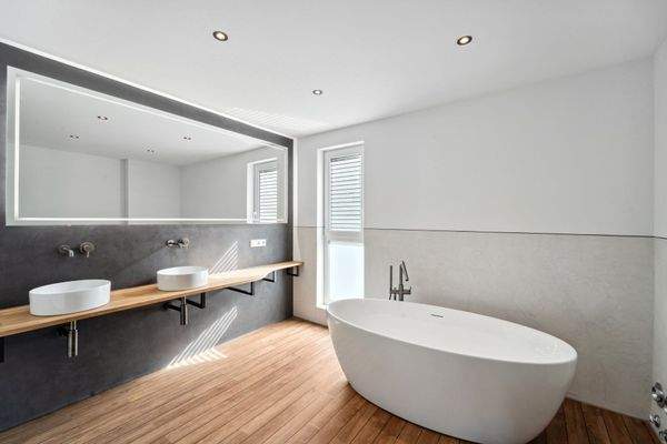 Freistehende Badewanne