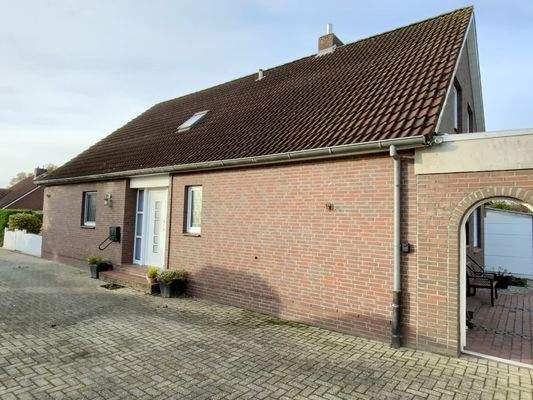 Seitenansicht/ Osten