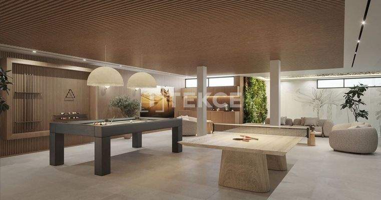 Apartments with Extensive Amenities and Pools Near Sea in Benalmádena