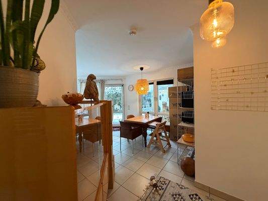 Diele Richtung Wohnzimmer