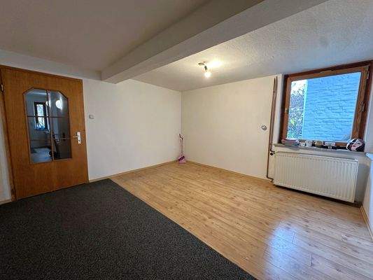 12 kueche-doppelhaushaelfte-hilkerode-rkm-immobilienkontor.jpg