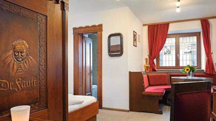 Das "Faustzimmer" - ein historisches Themenzimmer mit touristischem Mehrwert
