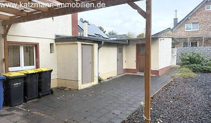 Praktische Nebengebäude 