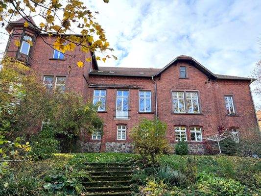 Herrenhaus Altenzaun.jpg