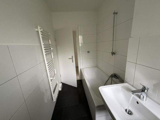 Badezimmer Ansicht 2