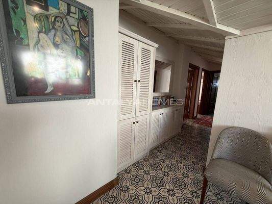 4-Bedroom Furnished Sea View Apartment in Fethiye