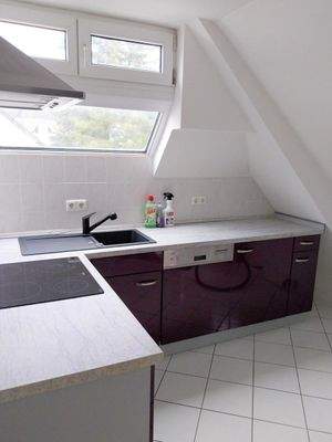 Küche mit Einbauküche