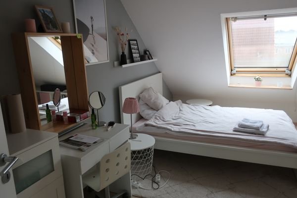 weiteres Zimmer.JPG