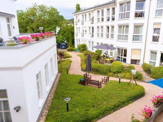 komfortzimmer-innenhof-klein - Kopie.jpg