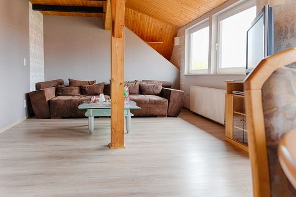 Wohn- Esszimmer DG