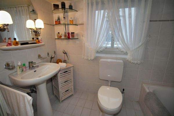 Gäste WC - Wannenbad
