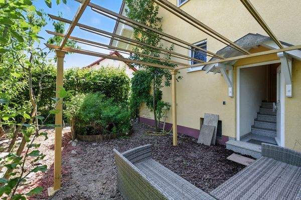 Garten - Seiteneingang