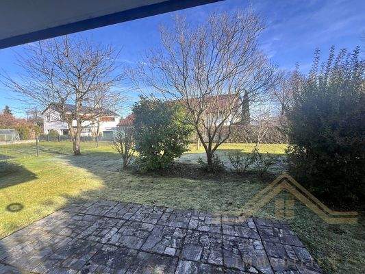 Blick in den Garten Wohnung EG