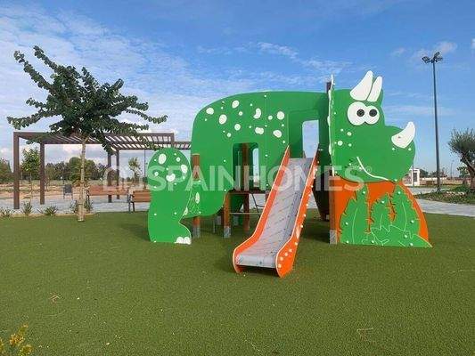 Stylish and Spacious Villas with Modern Design in Roldan