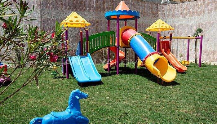 Sea View Villa with Private Pool in Kargicak Alanya