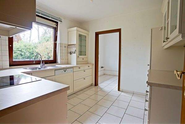 Küche, Blick vom Eingang