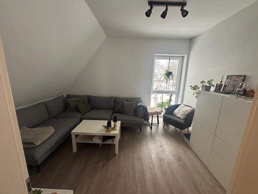 Bild Wohnzimmer 2.JPG