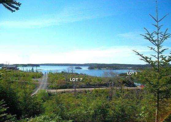 Überblick Lot 7 mit Zufahrt