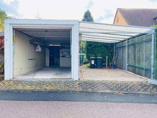 Garage / Carport