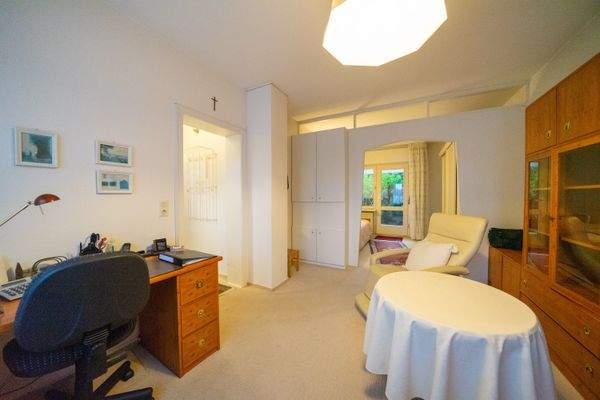 Haupthaus Arbeiten &amp; Schlafen