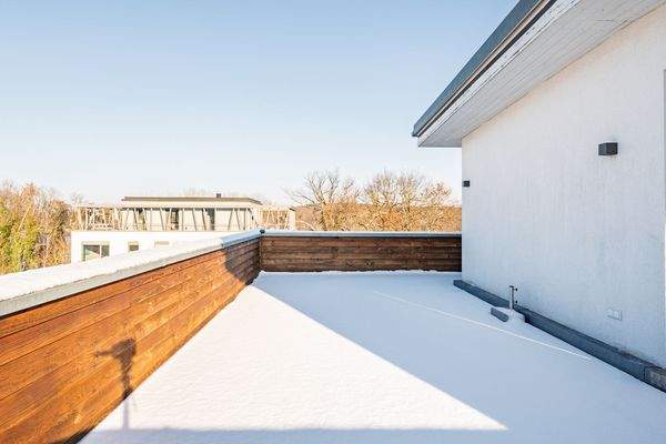 Großzügige Dachterrasse