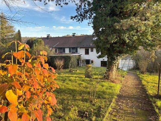 Neues Zuhause mit großem Garten!