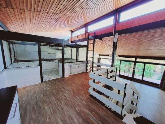 Wohnhaus - obere Fläche mit Küche