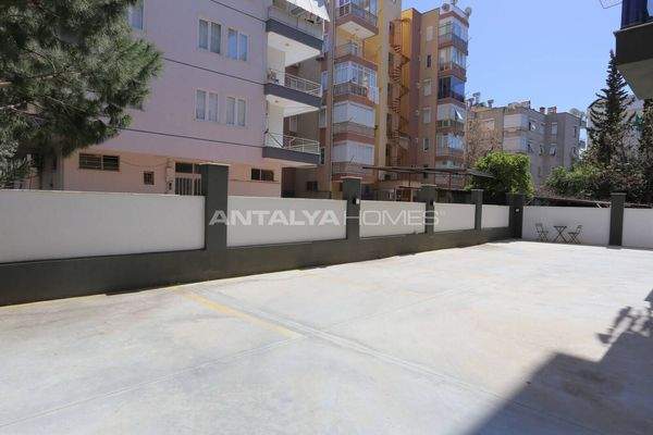Furnished 1-Bedroom Flat for Sale in Muratpaşa Güvenlik