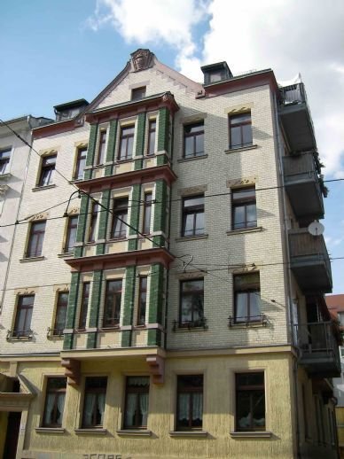 Neu renovierte, sehr schöne 3 Raum Wohnung mit Balkon, zentrumsnah