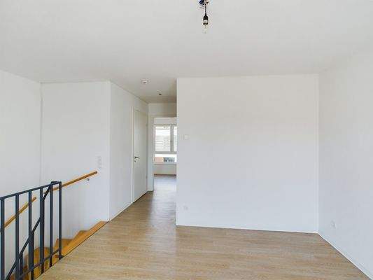 Offener Arbeitsbereich und Flur 2.OG