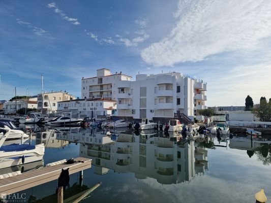 Terrassenwohnung mit Bootsliegeplatz