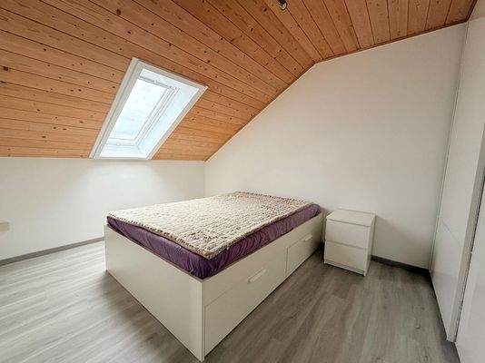 Wohnung 2 Dachgeschoss