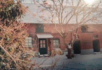 Hofseite links Eignerwohnung