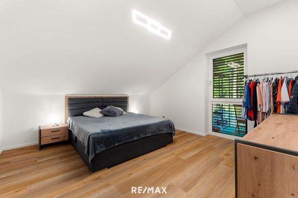 Schlafzimmer Whg II DG