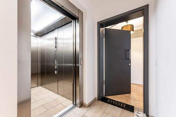 praktischer Fahrstuhl