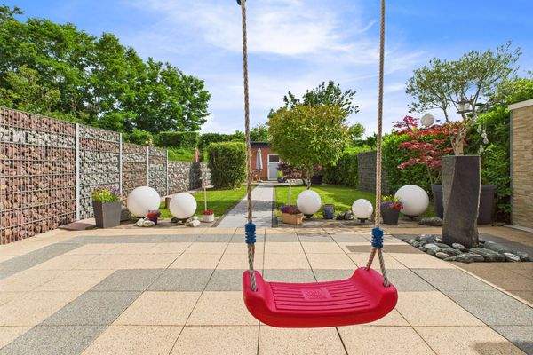 Schlossstraße 22 – 54293 Trier-Quint