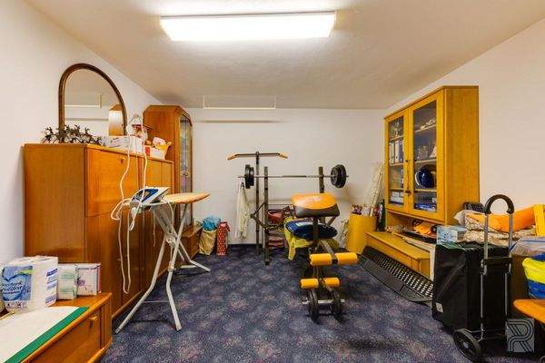 Keller - Hobbyraum 87c